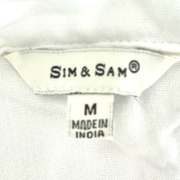 Sim & Sam Button Down Blouse!! - Picture 3 of 4